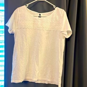 White short sleeve shirt. Size small. Brand is Talbots.
